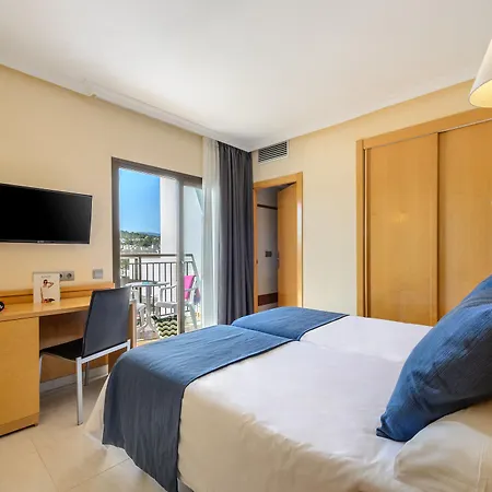 Vibra S'estanyol Hotel